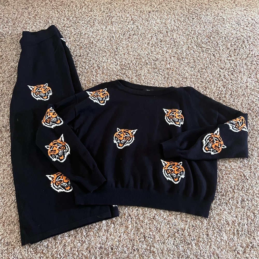 Dressed in LALA Black Tiger Print Set